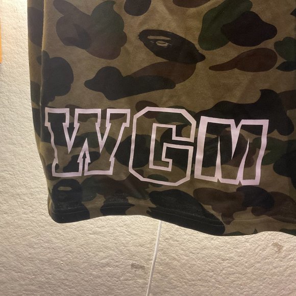 Bape Shark Tee - Picture 3 of 7